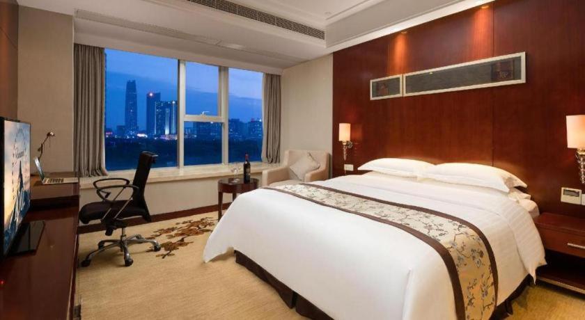 Leisure Hotel Dongguan (Guangdong) Exterior foto